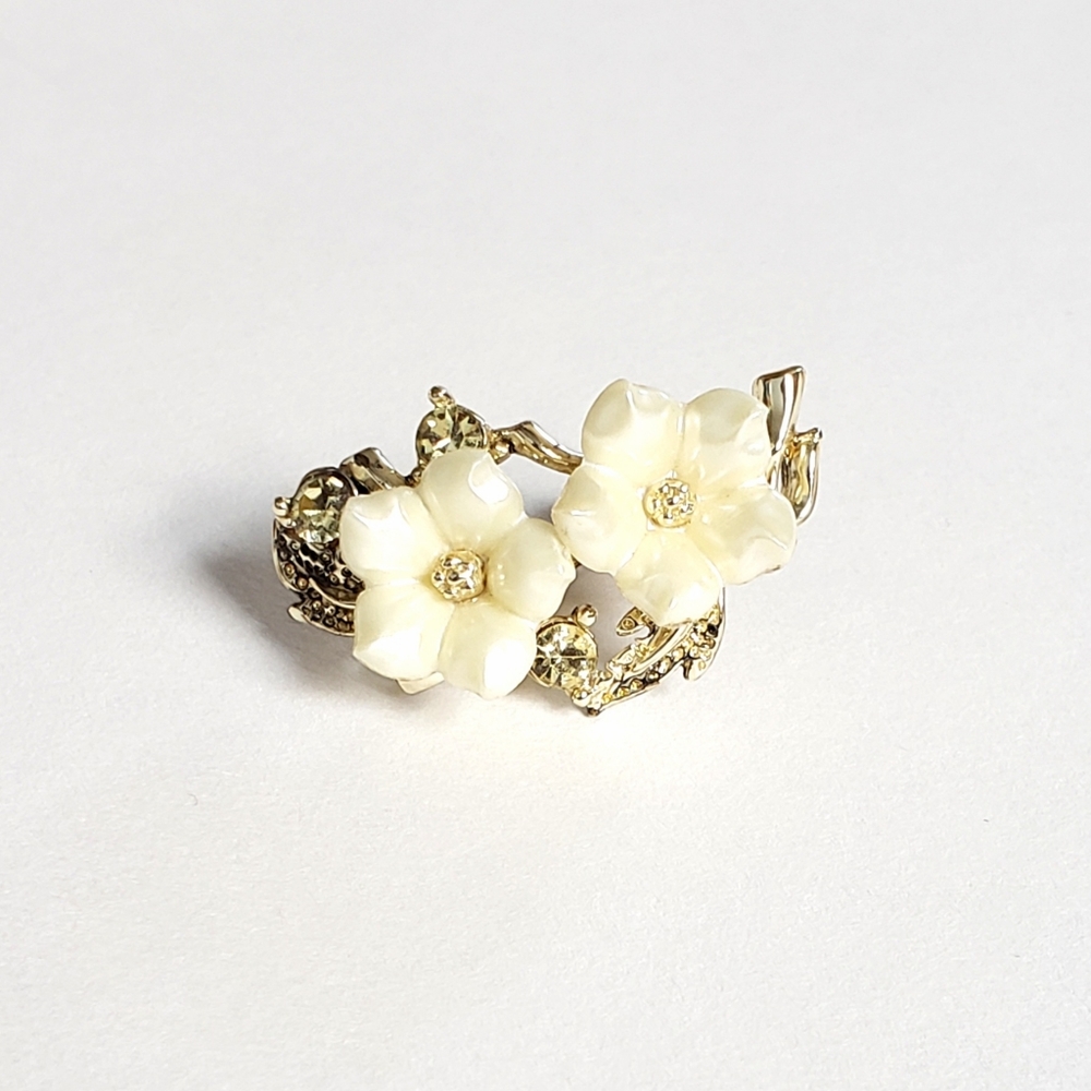 Vintage Star Floral Earrings Signed